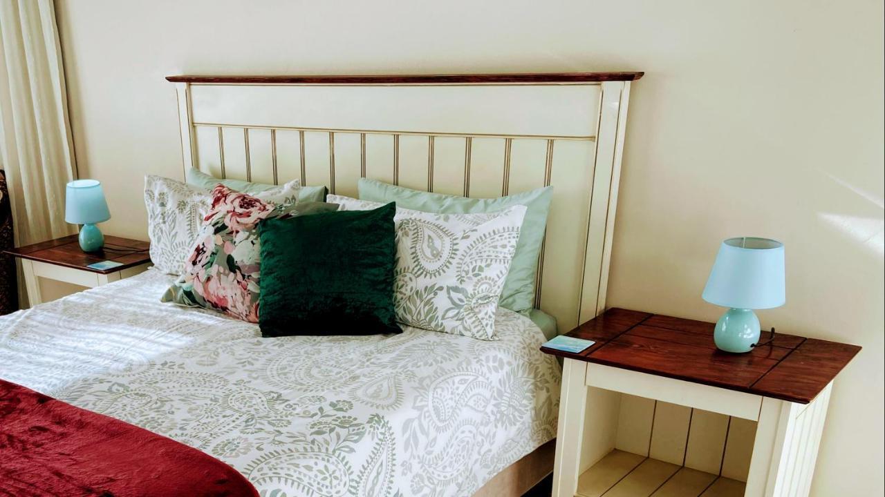 Sheilan House Hotell Port Alfred Exteriör bild