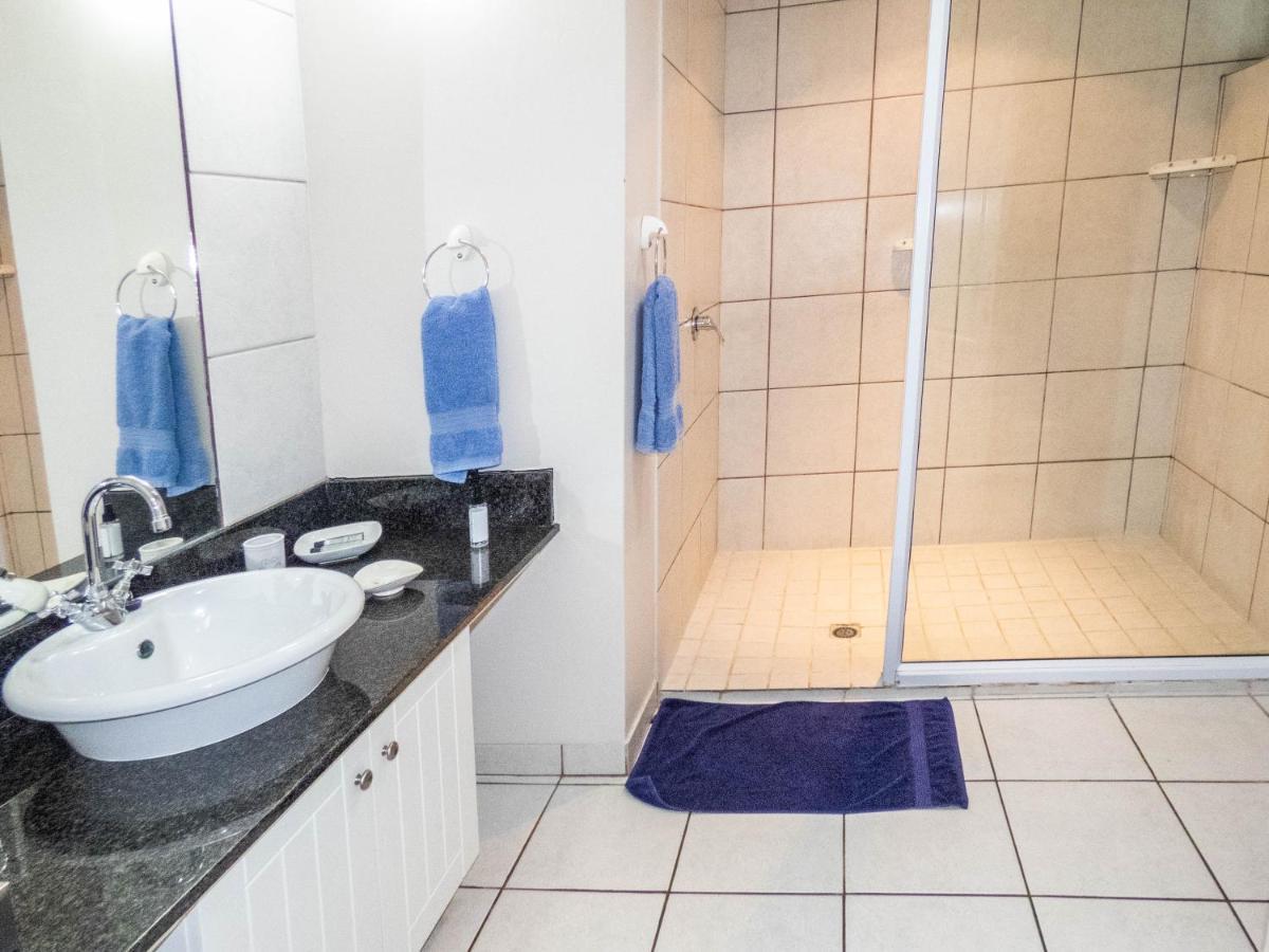 Sheilan House Hotell Port Alfred Exteriör bild