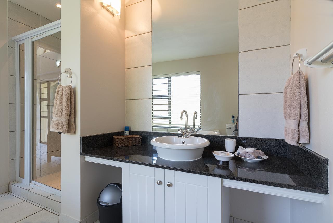 Sheilan House Hotell Port Alfred Exteriör bild